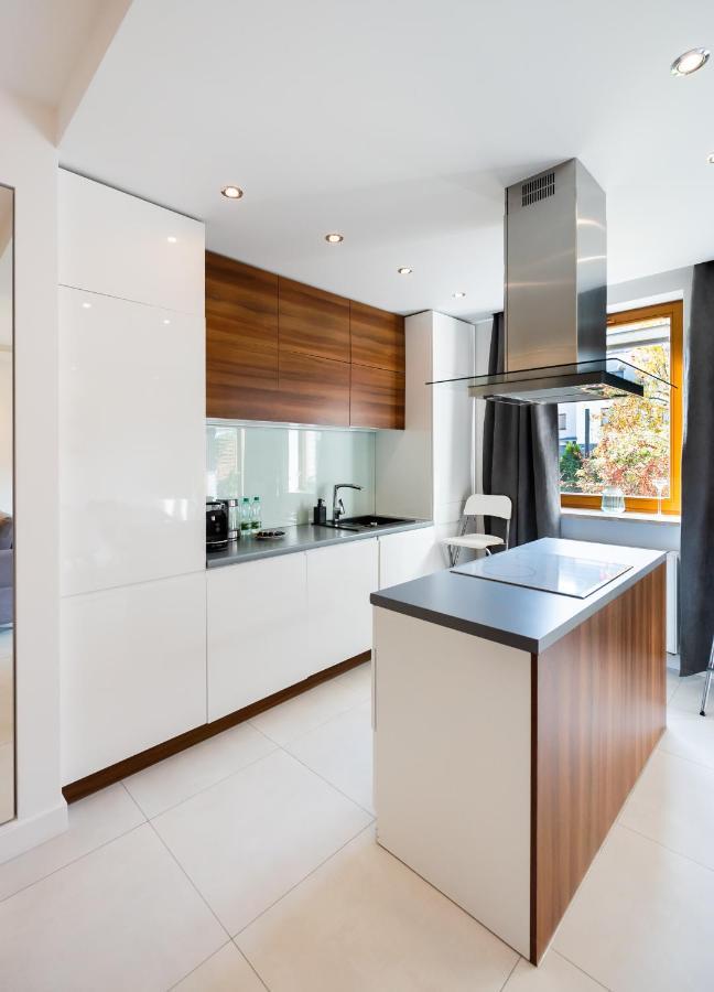 Bluszczanska Modern Urban Apartment Varşovia Exterior foto