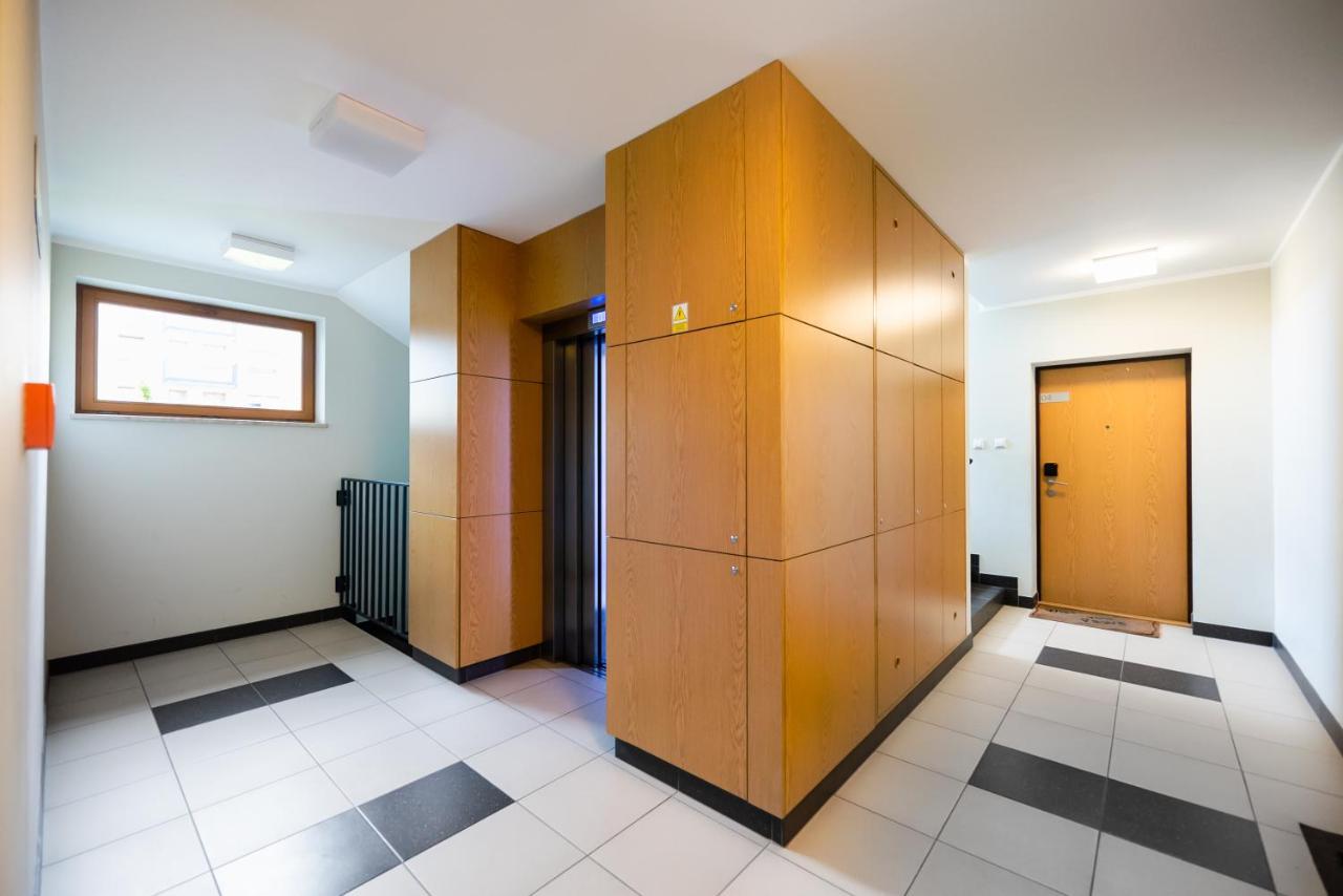 Bluszczanska Modern Urban Apartment Varşovia Exterior foto