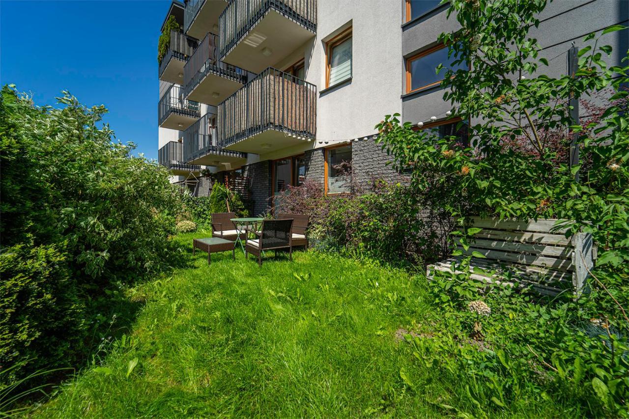 Bluszczanska Modern Urban Apartment Varşovia Exterior foto