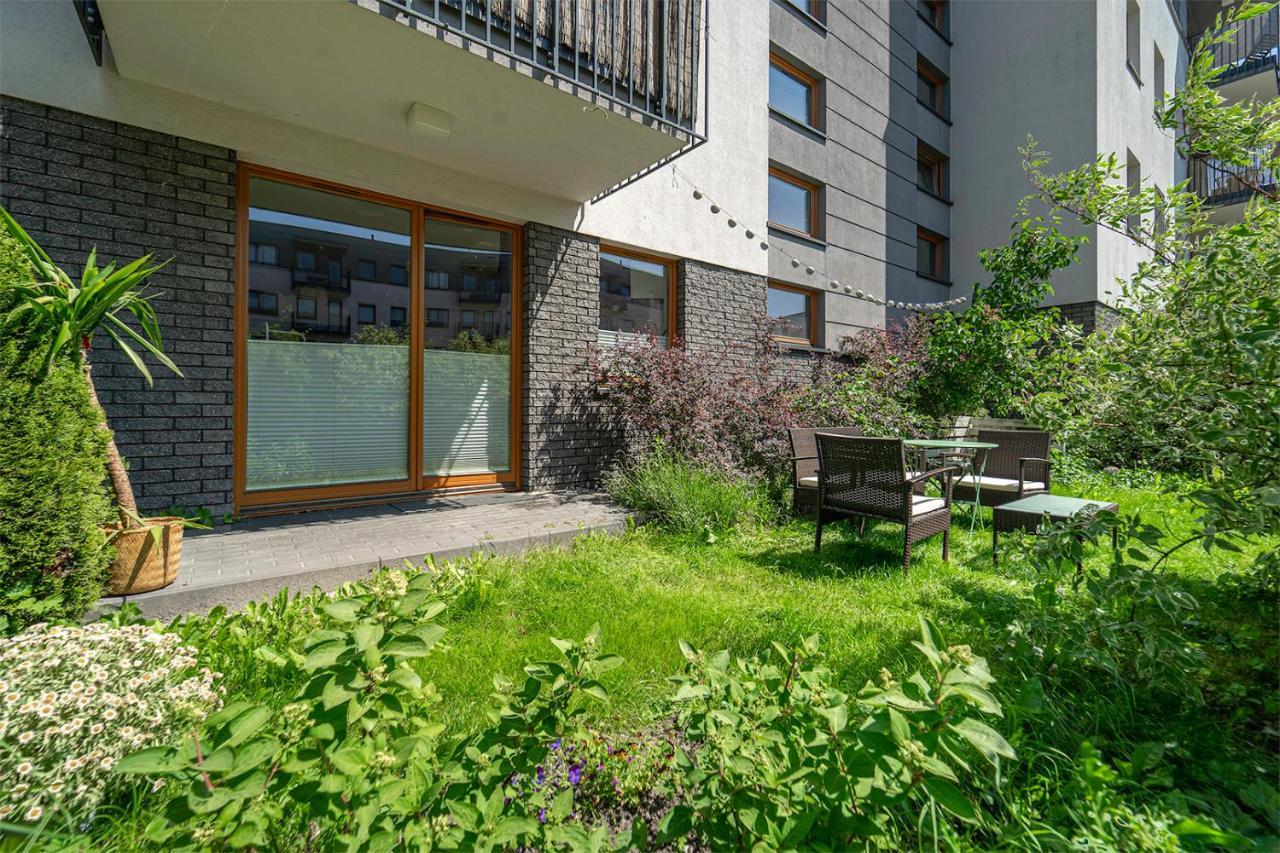 Bluszczanska Modern Urban Apartment Varşovia Exterior foto